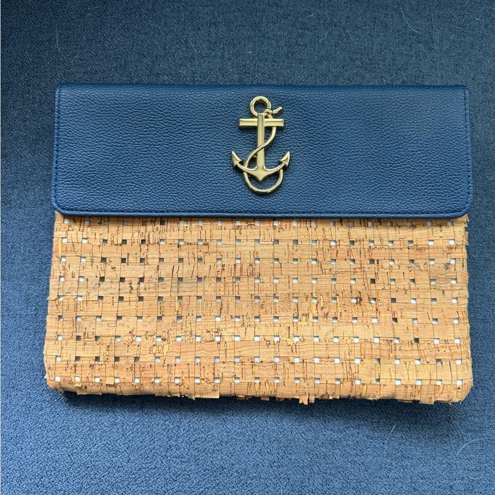 New Mud Pie woven clutch with navy top and anchor.